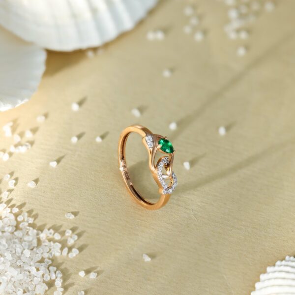 Glowing Rose Gold Ring